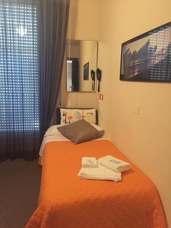 Hotel Belvedere Spiaggia Римини Экстерьер фото